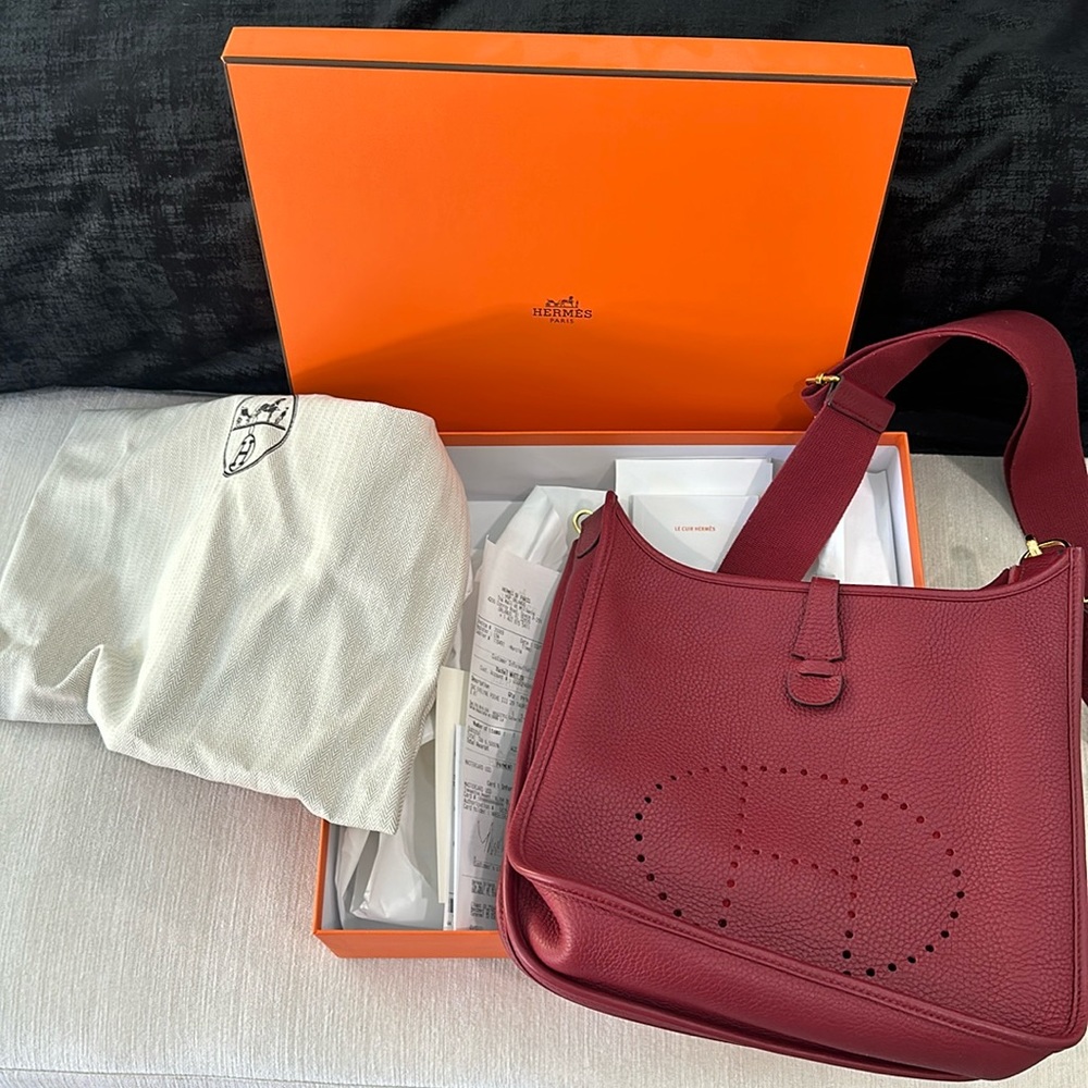 Hermes red Evelyne 29. Perfect. - Picture 1 of 13